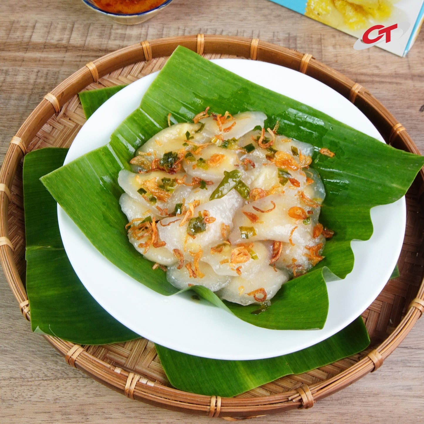 Bánh Bột Lọc Nhân Đậu Xanh | Mung Bean Tapioca Dumplings