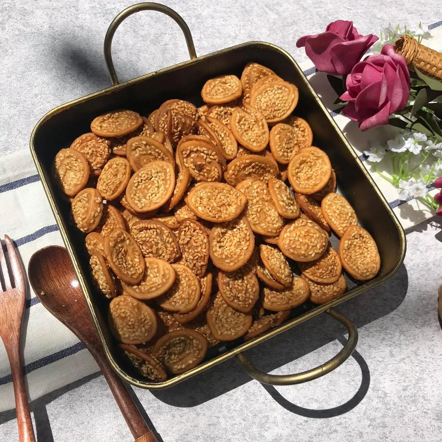Bánh Tai Mè | Sesame Cookies