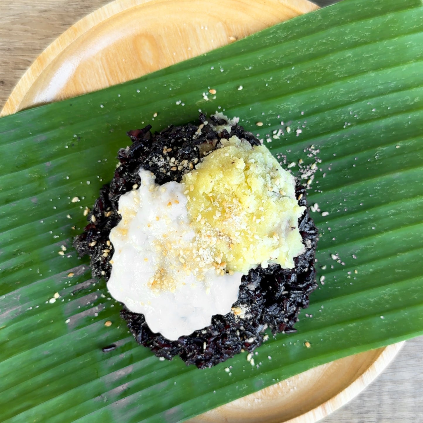 Xôi Nếp Than | Vietnamese Steamed Black Sticky Rice