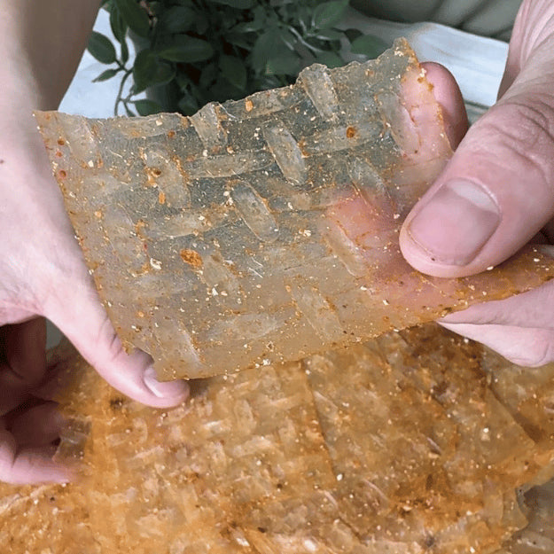 Bánh Tráng Xì Ke | Rice Paper With Garlic Salt & Chili
