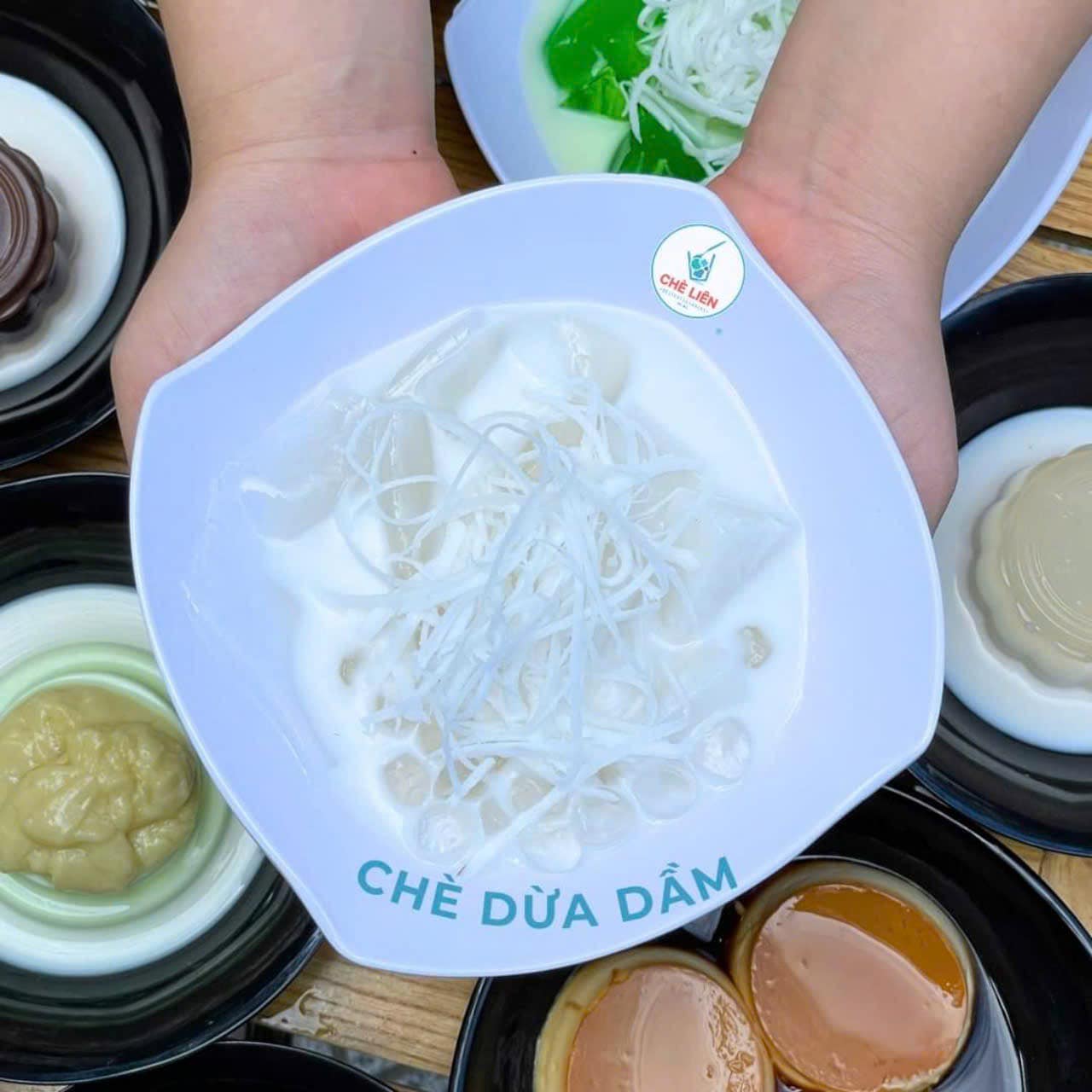 Chè Dừa Dầm | Coconut Sweet Soup